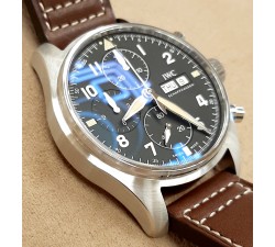 IWC Pilot's Watch Chronograph Spitfire black dial vintage NEW IW387903