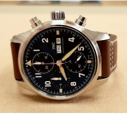 IWC Pilot's Watch Chronograph Spitfire black dial vintage NEW IW387903