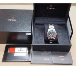 Tudor Black Bay GMT Pepsi M79830RB