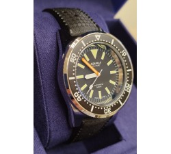 Squale 1521 Militaire Like New Official Dealer Black 1521MILIT.HT