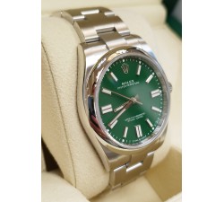 Rolex Oyster Perpetual 41 Green Dial New 2024 Full Set 124300