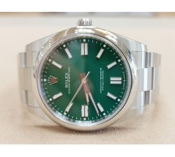 Rolex Oyster Perpetual 41 Green Dial New 2024 Full Set 124300