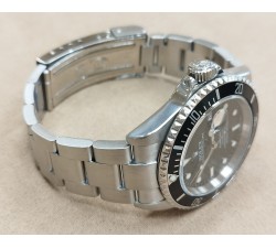 Rolex Submariner Date D serial 16610T