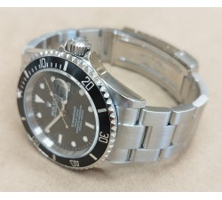 Rolex Submariner Date D serial 16610T