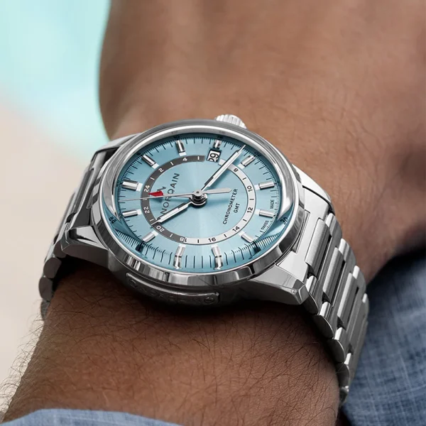 Norqain Freedom 60 GMT 40 mm Ice Blue Ref. N2100.22S01.A01 – Automatico GMT Manufacture Calibre