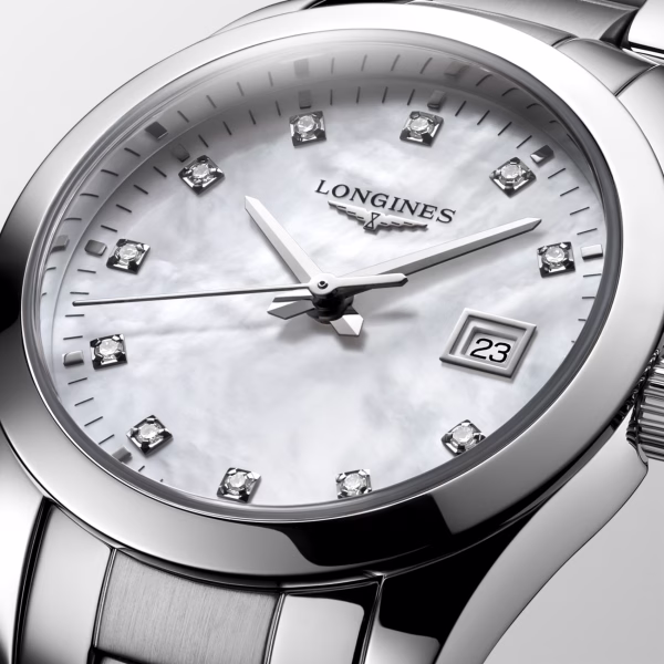 Longines Conquest Classic 29.5mm Madreperla Diamanti Ref. L2.286.4.87.6