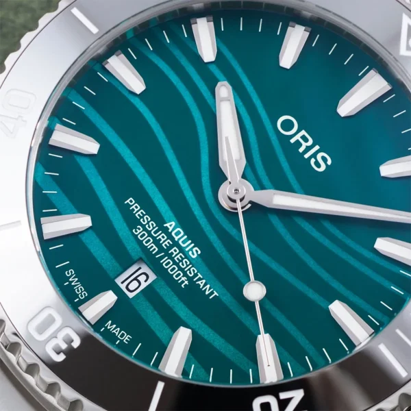 Oris Aquis Yangtze Jiangtun Limited Edition 01 733 7789 4197-Set – Automatico 43,5 mm Madreperla